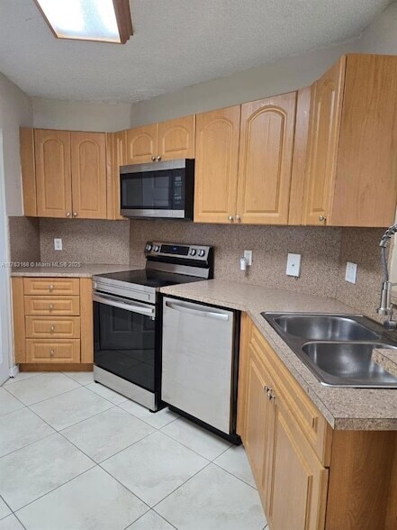 Building Photo - 6272 NW 186th St
