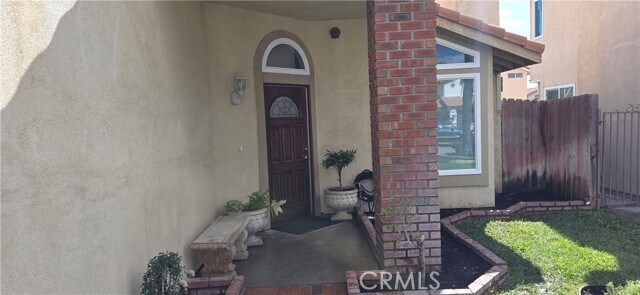 Foto del edificio - 17051 Fern St