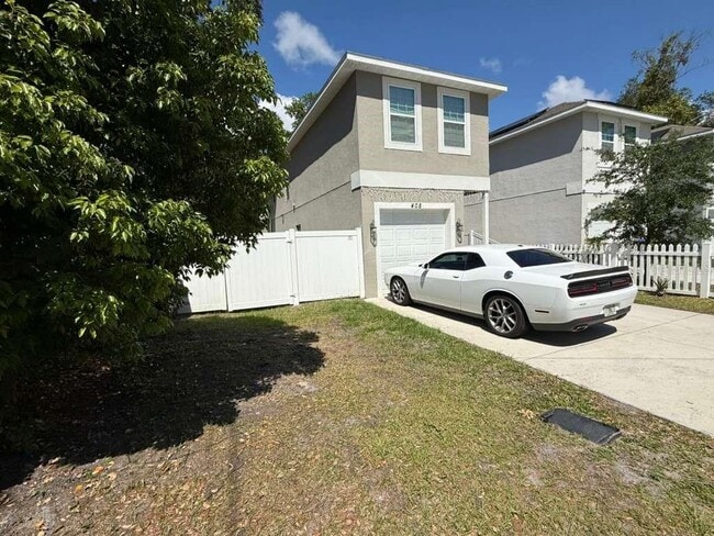 Building Photo - 408 N Finley Ave