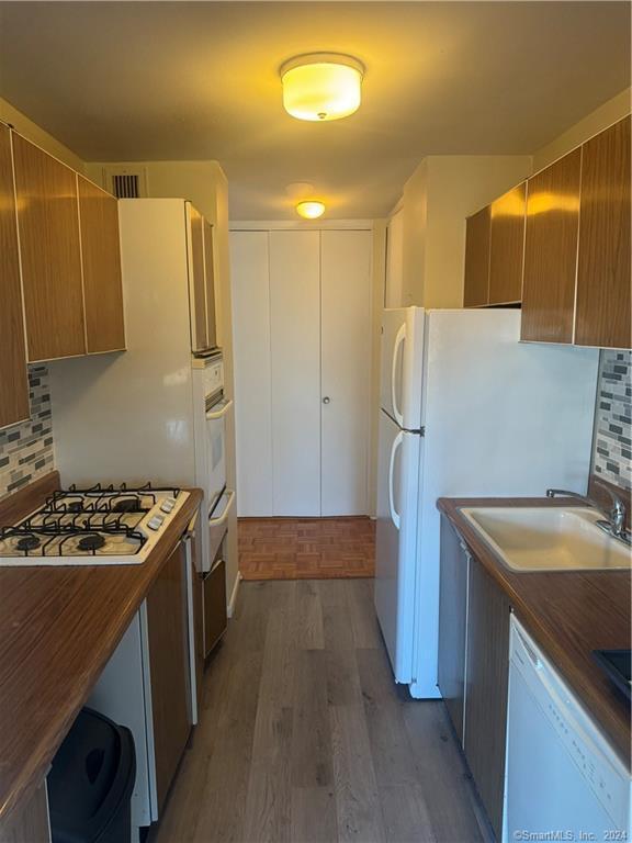 Foto del edificio - 31 Woodland St