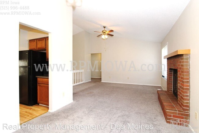 Foto del edificio - 3 br, 2.5 bath House - 9009 Aurora Avenue