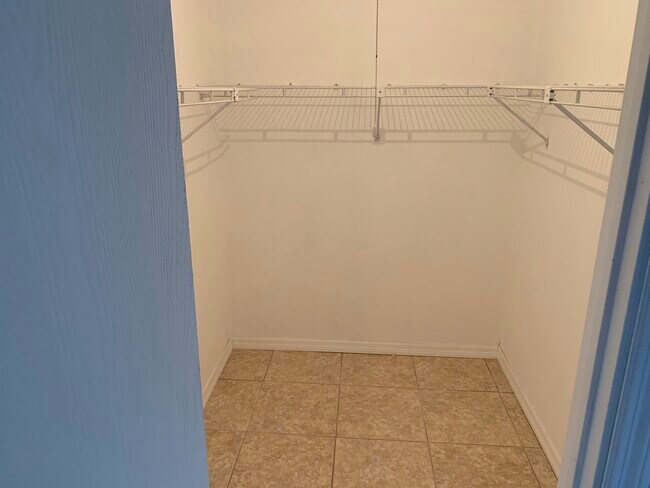 Foto del edificio - 33 Fernwood Lane