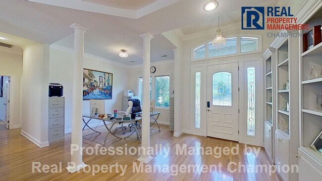Building Photo - Unique Landfall Property with Private Pool