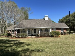 Building Photo - 25868 Walker South Rd