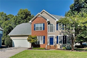Building Photo - 2405 Compton Pl
