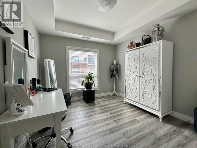 Building Photo - 728 Brownstone Dr