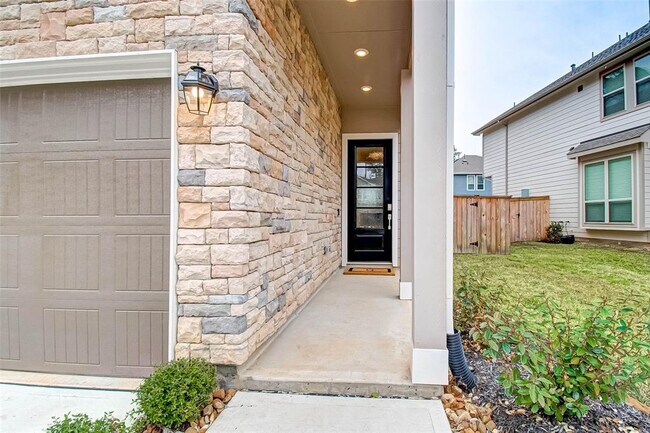Foto del edificio - 617 Aspen Falls Ct