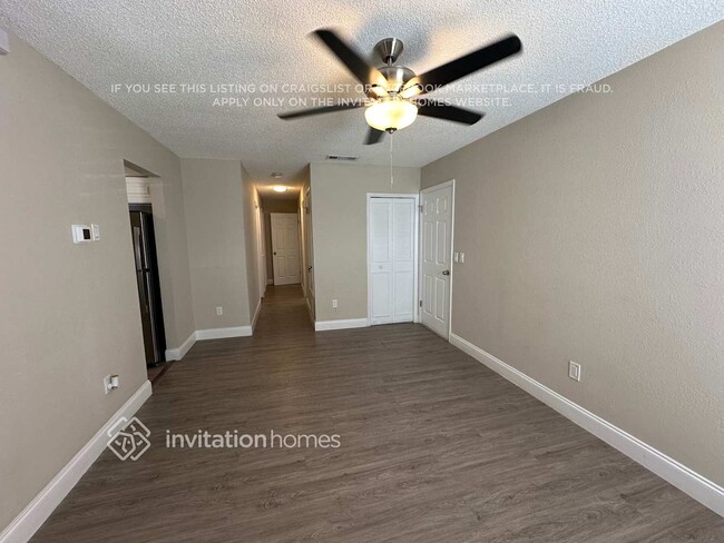 Foto del edificio - 1016 Pioneer Dr