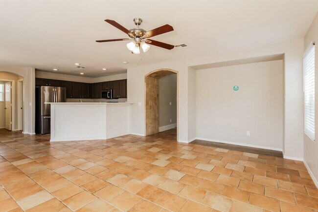 Building Photo - 15369 W Evans Dr