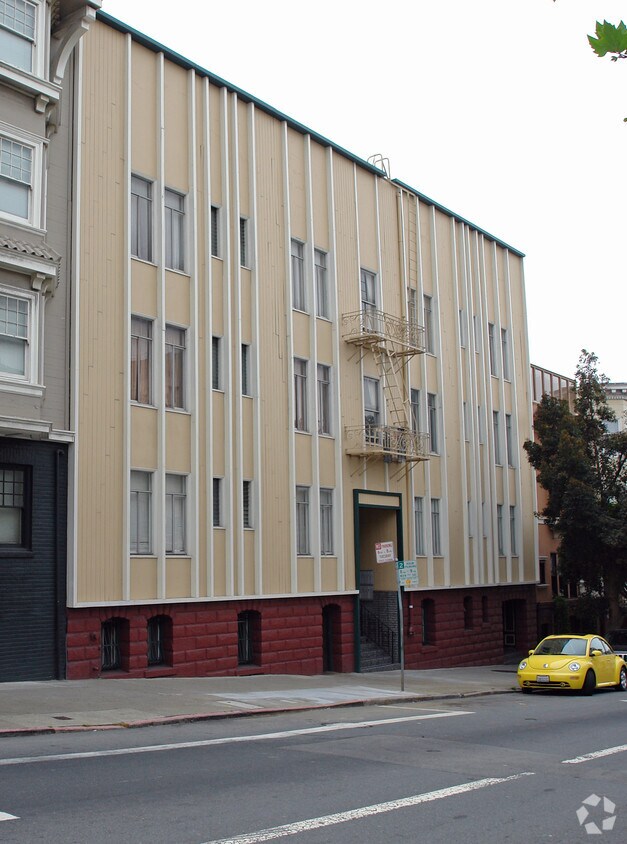 Building Photo - The Empire Apartments