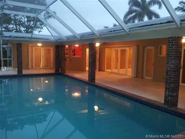 Building Photo - 8420 SW 158th St