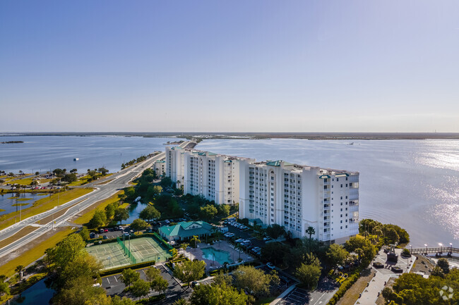 1-7 Indian River Ave Titusville, FL 32796-3503 - Harbor Pointe