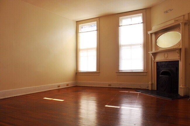 Building Photo - 1129 Rivermont Ave
