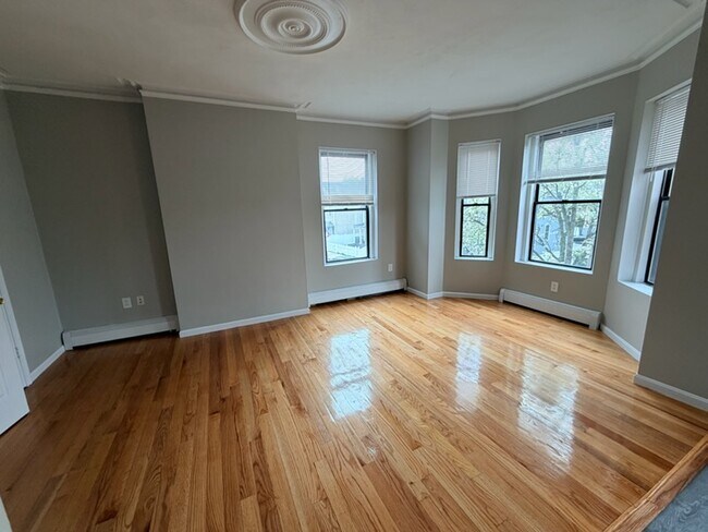 Building Photo - 92 Blue Hill Ave