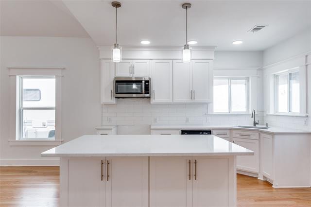 Foto del edificio - 525 Neches St