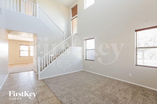 Foto del edificio - 2639 W Tamarisk Ave