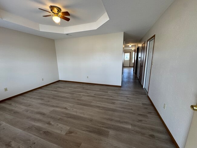 Building Photo - 219 Aaron Ln