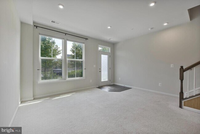 Foto del edificio - 22186 McCormick Terrace