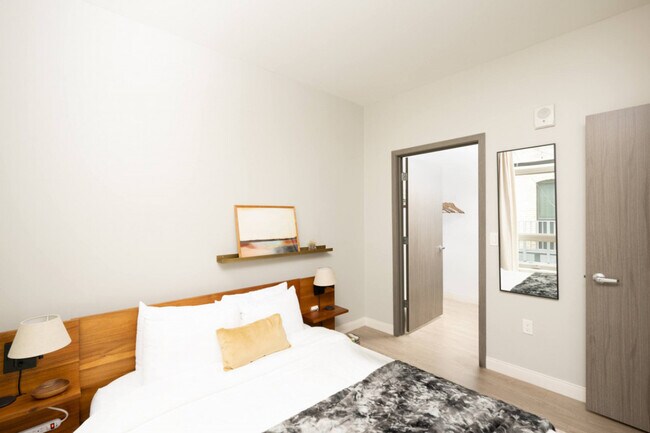 Foto del edificio - 211 W Mineral St