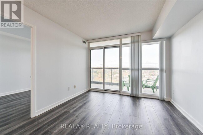 Building Photo - 29-1729 Singer Ct