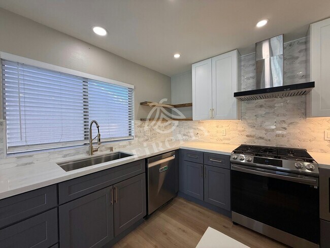 Foto del edificio - 6100 W Audrey Ln