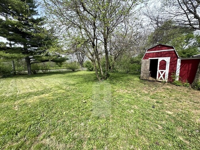 Foto del edificio - 3047 Baker Hill Rd