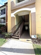 Building Photo - 814 Crest Pines Dr
