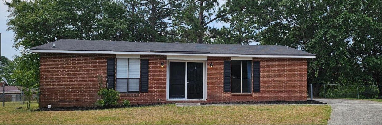 Foto principal - 3002 Cromwell Ct
