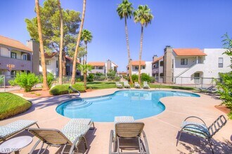 Building Photo - 2212 Sunfish Dr