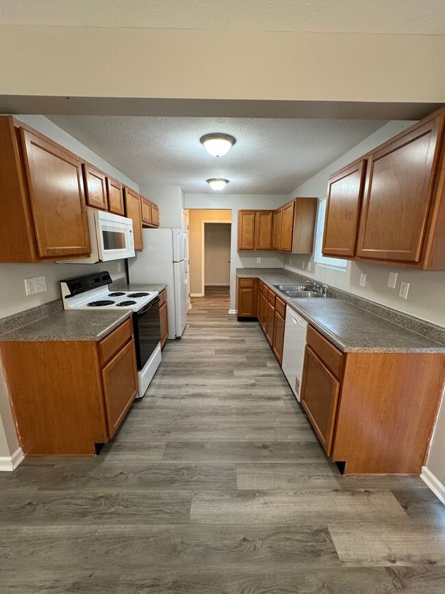 Building Photo - 3446 Hapsburg Way