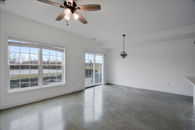 Building Photo - 3311 Stoneway Ct