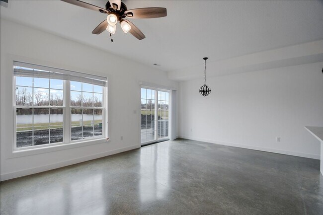 Foto del edificio - 3315 Stoneway Ct