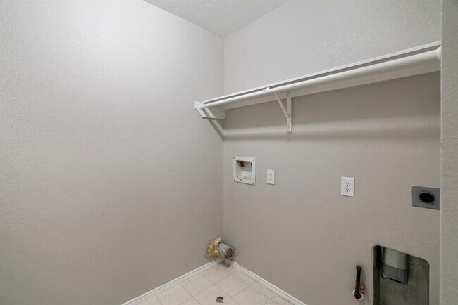 Foto del edificio - 7642 Appleberry Dr