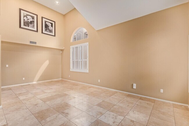 Foto del edificio - 9286 E Wood Dr