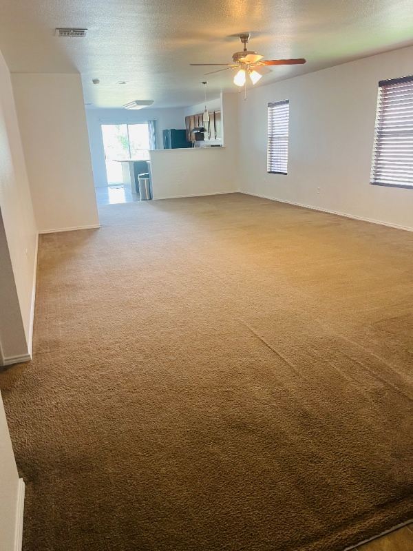 Foto del edificio - 1737 Vineridge Ln