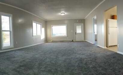 Foto del edificio - Looking for a home or an office space...Come take a look!!