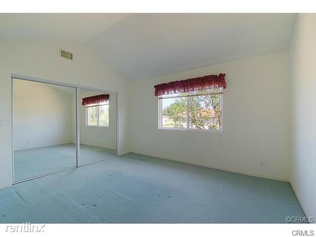 Building Photo - 3 br, 3 bath House - 3511 W 229th St