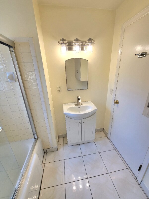 Foto del edificio - 2225 Winnebago St