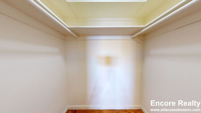 Foto del edificio - 82 Monmouth St