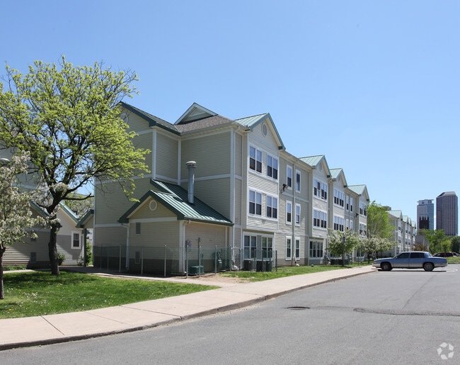 Building Photo - Sana Apartments