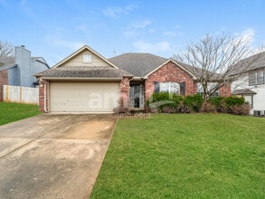 Building Photo - 10302 E 114th St S