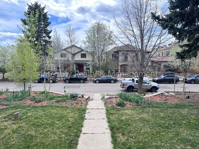Photo - 4631 W Moncrieff Pl House
