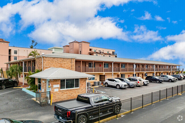 Building Photo - Sea Oats Beach Club