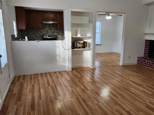 Building Photo - 2509 Sam Houston Dr