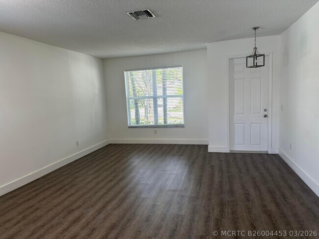 Building Photo - 10226 SW 58th St