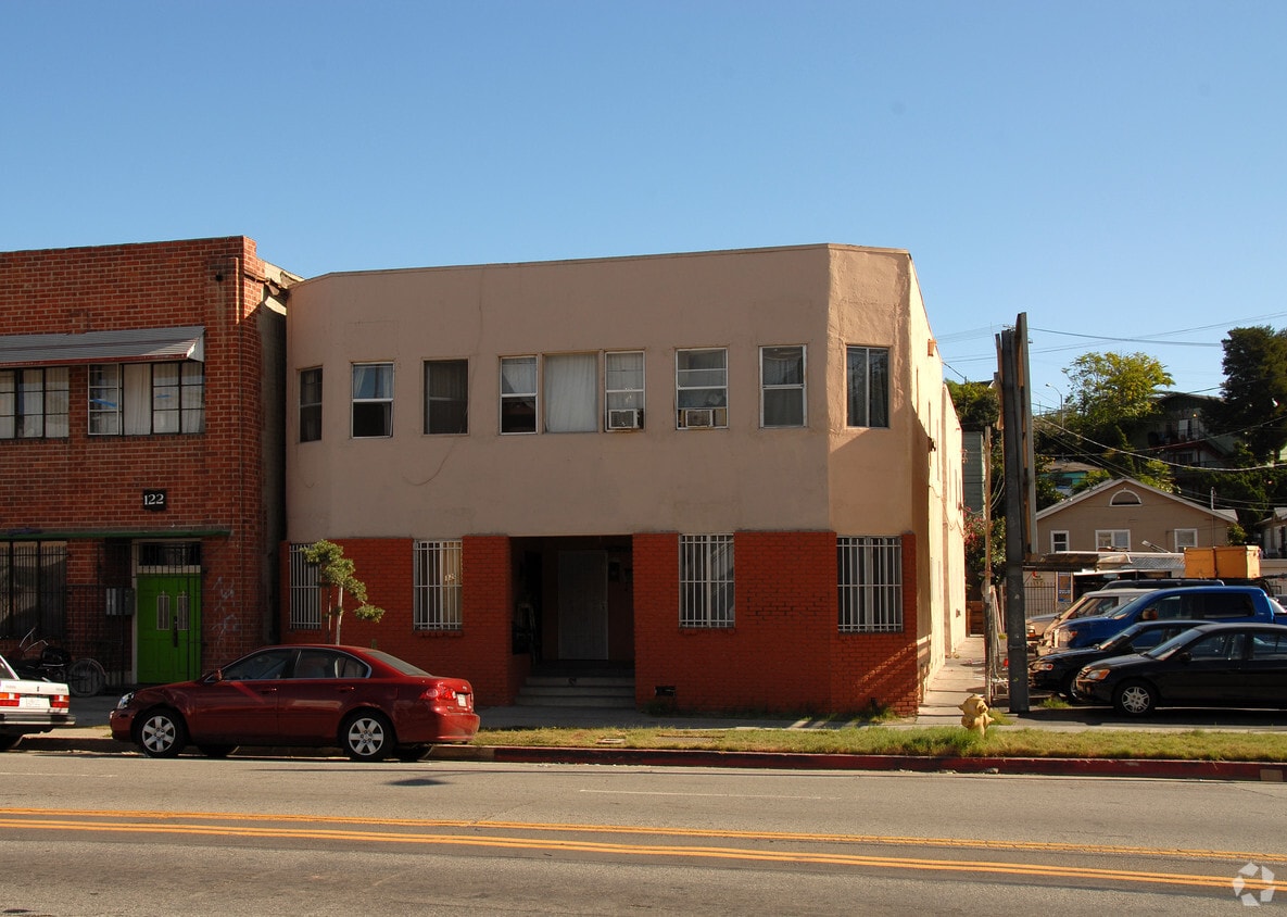 Primary Photo - Glendale Flats