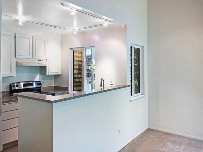 Foto del edificio - 532 Seaver Dr