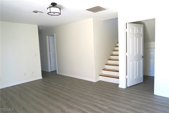 Foto del edificio - 2309 SE 5th Pl