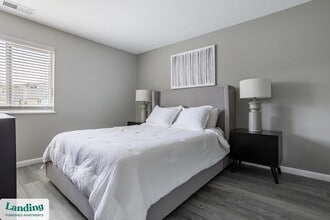 Building Photo - 8850 River Bend Pkwy