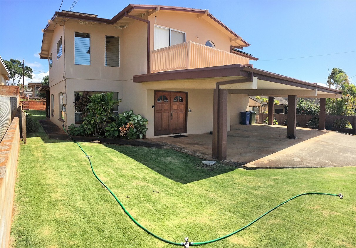 94872 Lumiholoi St, Waipahu, HI 96797 Townhome Rentals in Waipahu HI